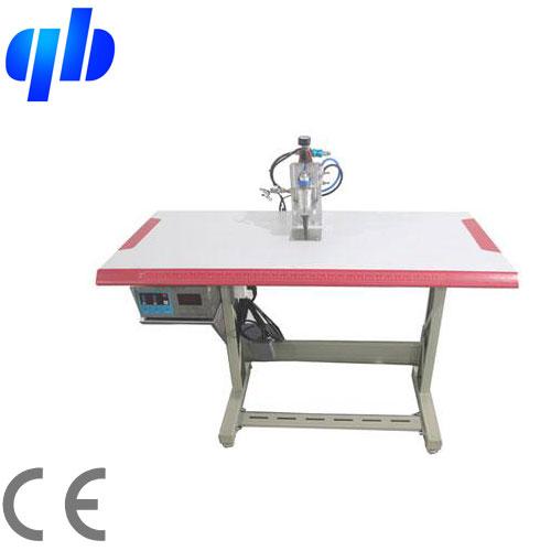 Ultrasonic face mask spot welding machine